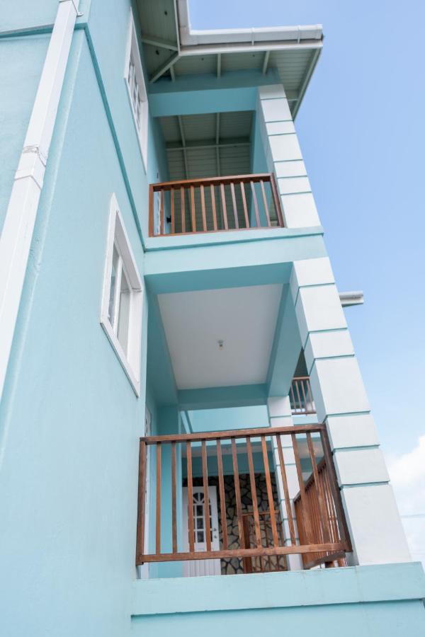 Golden Palms Apartment Kingstown Extérieur photo