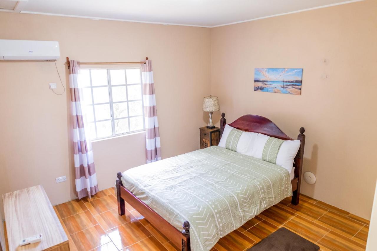 Golden Palms Apartment Kingstown Extérieur photo